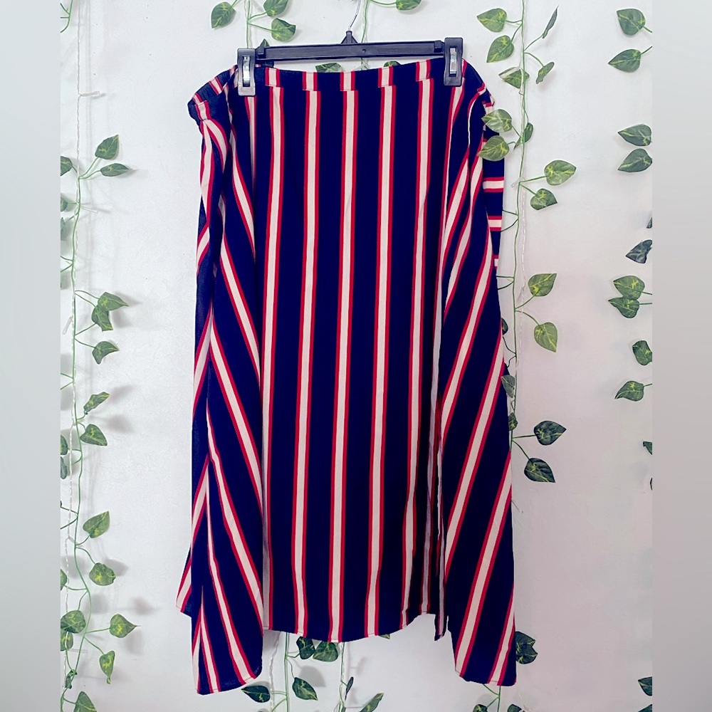 Navy blue and red Skirt